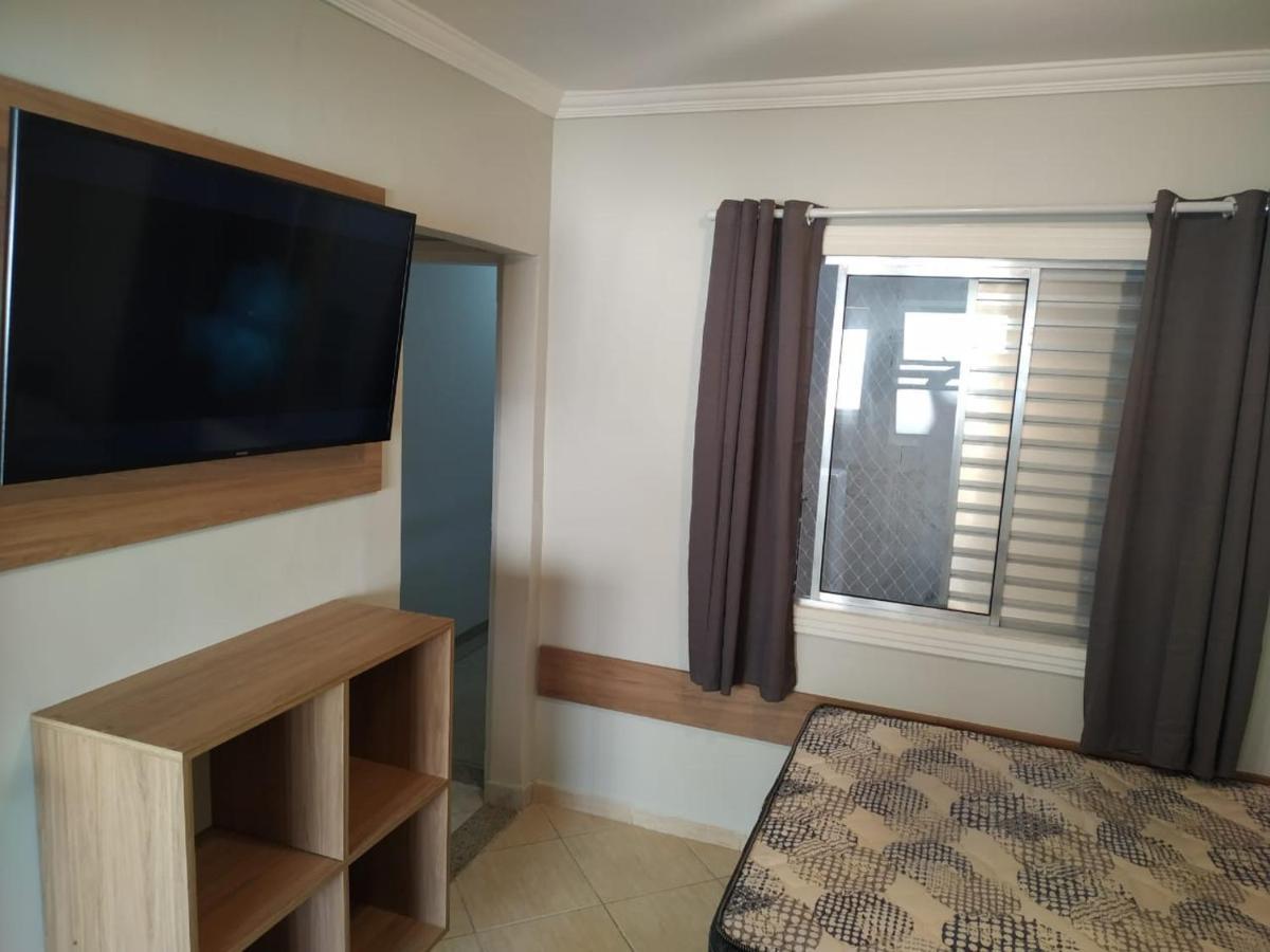 Kitnet Asturias 51B No Ed. Guariata, Proximo A Praia Das Asturias Em Guarujá Zewnętrze zdjęcie
