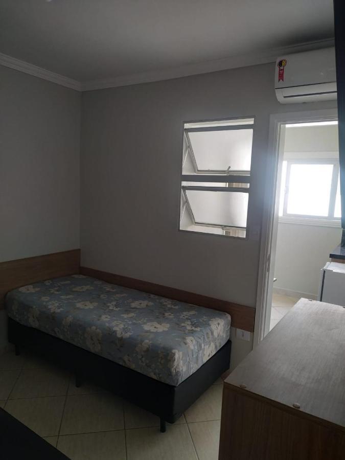Kitnet Asturias 51B No Ed. Guariata, Proximo A Praia Das Asturias Em Guarujá Zewnętrze zdjęcie